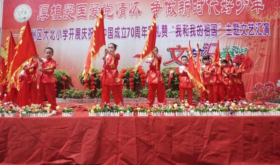 认识女朋友之前做过不光彩的事，我不愿意告诉女朋友，我觉得不能说，大家觉得该不该坦白？游戏画面