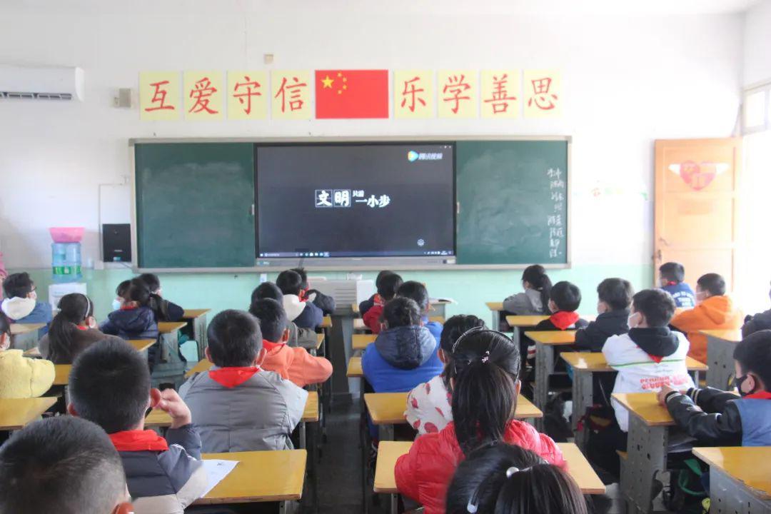 逃出神奇蘑菇林