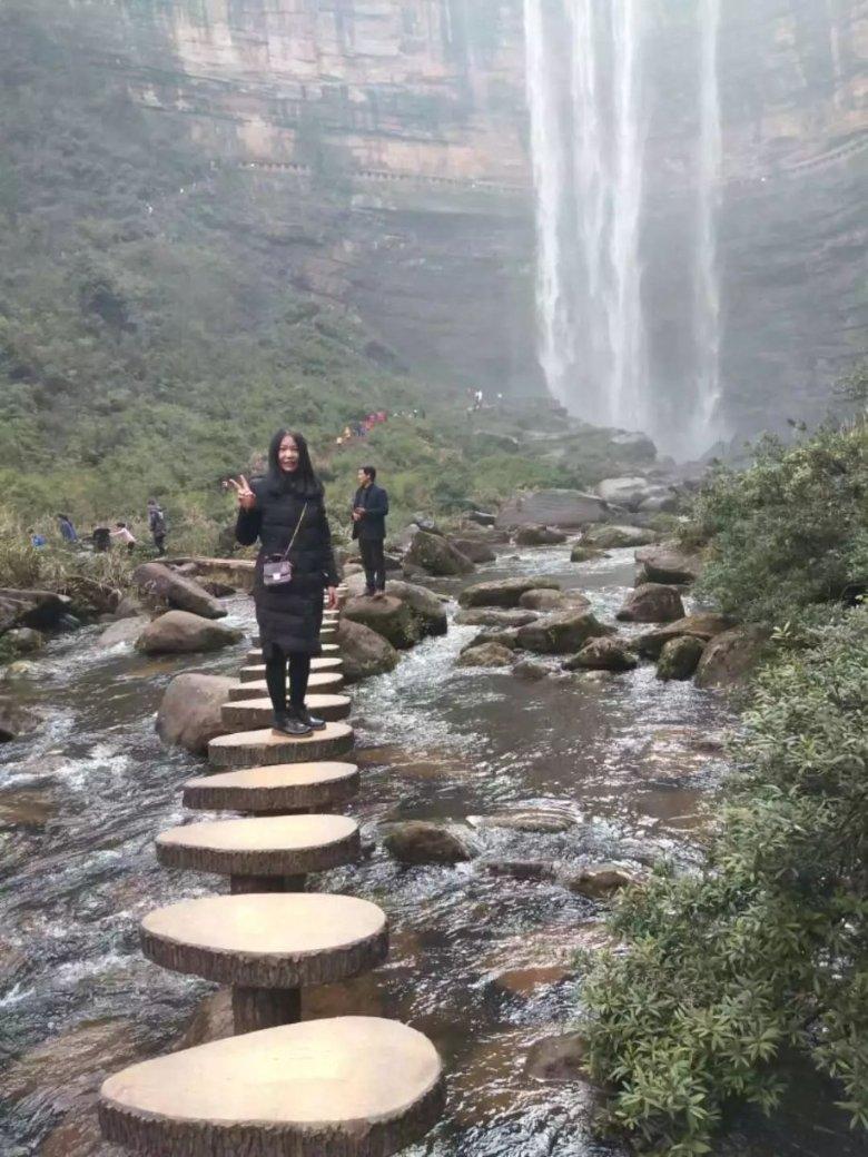 小猫钓鱼游戏龙王版有船