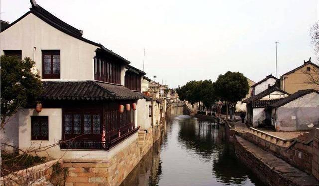 虫虫助手下载