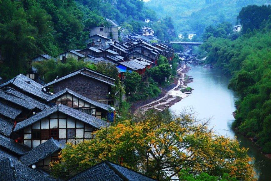 逃离石墙屋