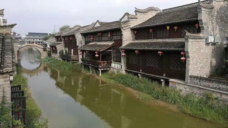 给宝宝吃维生素AD钙的时候直接一粒吃了，没有剪会怎么样？游戏画面